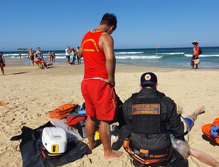 Banhista Morre Por Afogamento Na Praia Do Santinho Em Florianópolis 