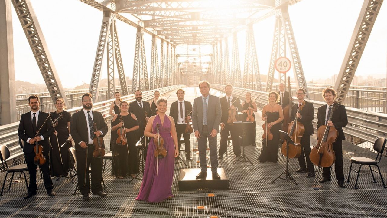 Camerata Florianópolis faz Tributo à Música Popular Brasileira em homenagem aos 96 anos da Ponte Hercílio Luz 