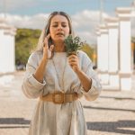 Exposição de Gavina une arte, natureza e crítica social na Fundação Hassis