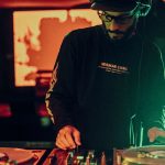 Artista Sérgio Adriano H realiza oficina gratuita na Fundação Cultural Badesc