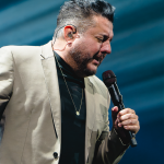 Oka Floripa recebe hoje a palestra “O Código da Mente Estratégica Feminina” com Adonai Zanoni