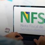 Corais celebram o Natal em noites de luz e canto no Palácio Cruz e Sousa em Florianópolis